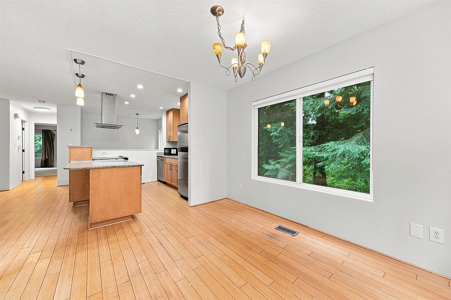 3381 William Avenue North Vancouver, BC - 13
