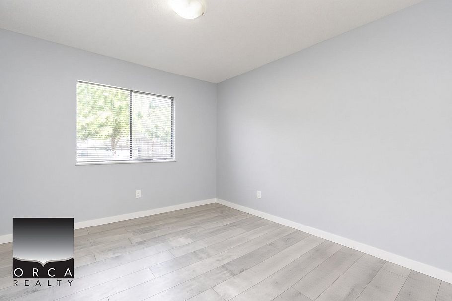 2 518 WEST KEITH ROAD, North Vancouver BC V7M 1M4 North Vancouver, BC - 10