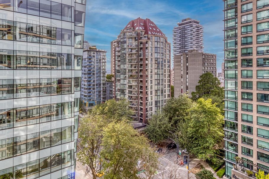 1003 1238 Burrard Street Vancouver, BC - 5