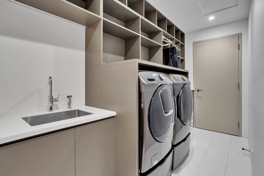 4725 W 4th Avenue Vancouver, BC - 19