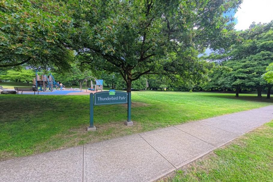 3478 E 2nd Avenue Vancouver, BC - 3
