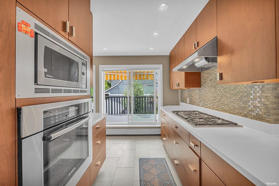 3675 Blenheim Street Vancouver, BC - 13