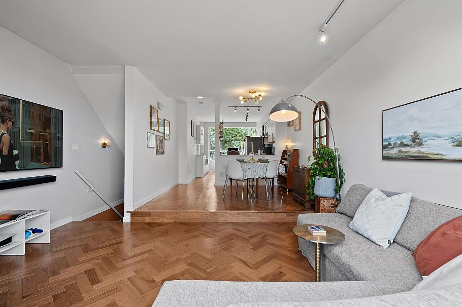 13 939 W 7th Avenue Vancouver, BC - 13