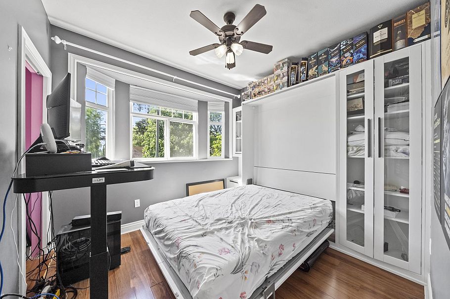 3541 Adanac Street Vancouver, BC - 23