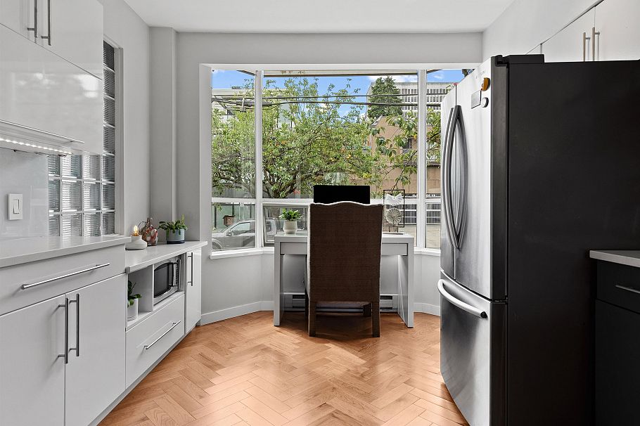 13 939 W 7th Avenue Vancouver, BC - 11