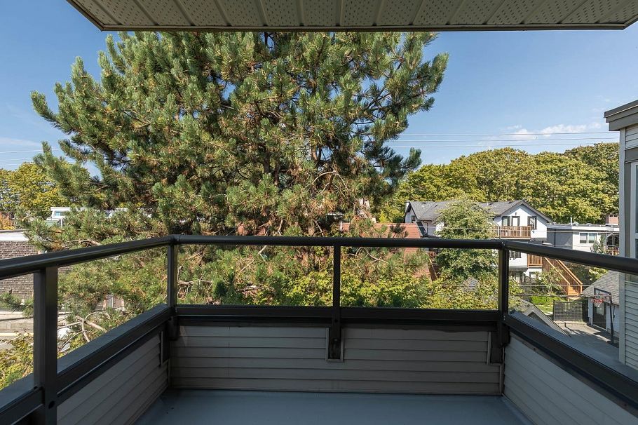 34 2375 W Broadway Vancouver, BC - 27