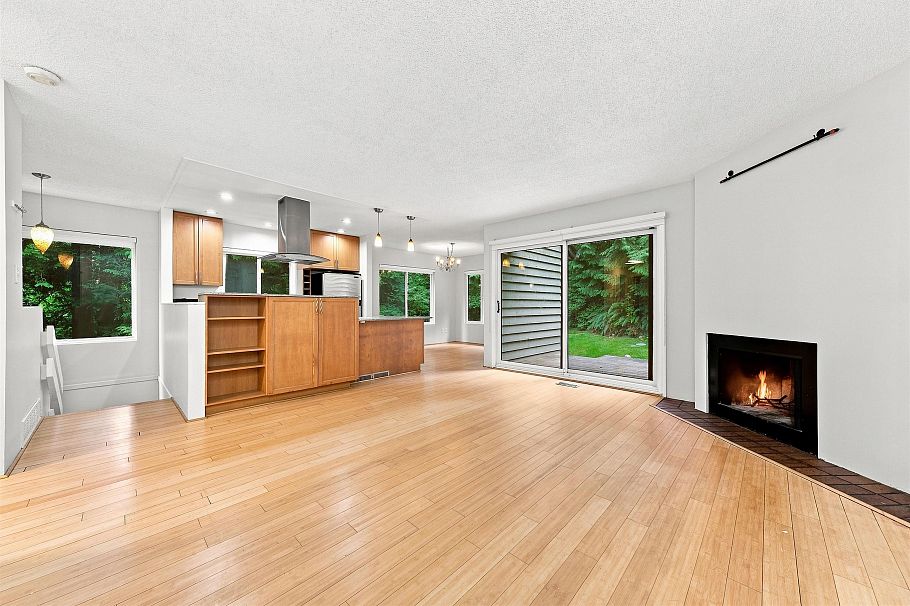 3381 William Avenue North Vancouver, BC - 8