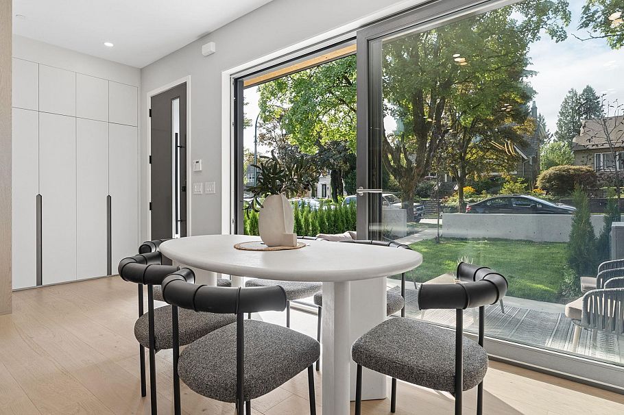 1 2941 W 29th Avenue Vancouver, BC - 4