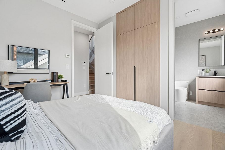 1 2941 W 29th Avenue Vancouver, BC - 20