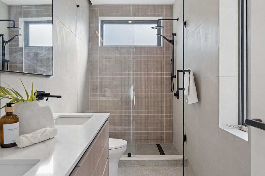 1 2941 W 29th Avenue Vancouver, BC - 27