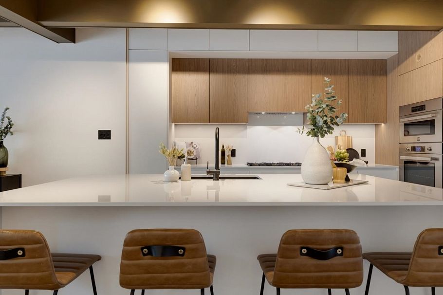 1008 W 17th Street North Vancouver, BC - 11