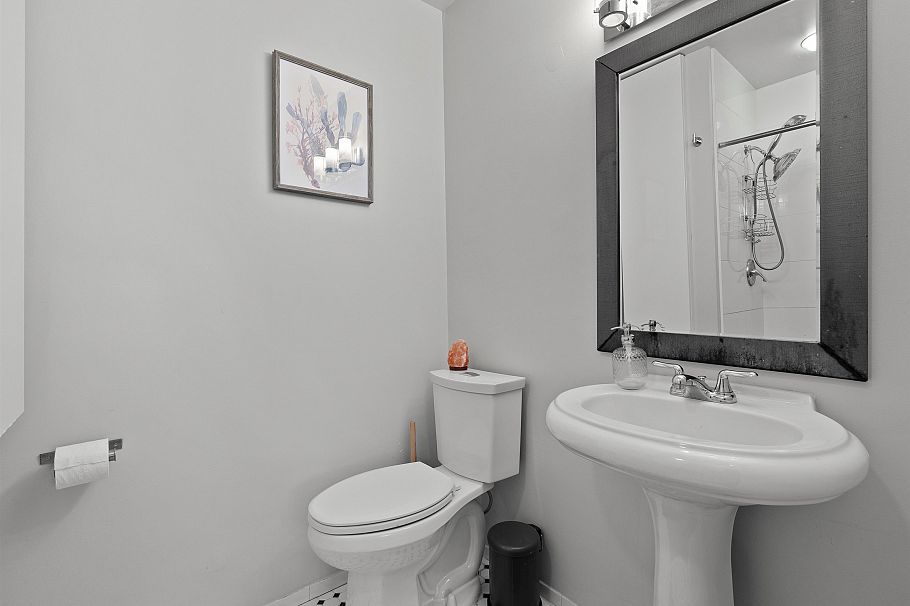 13 939 W 7th Avenue Vancouver, BC - 27