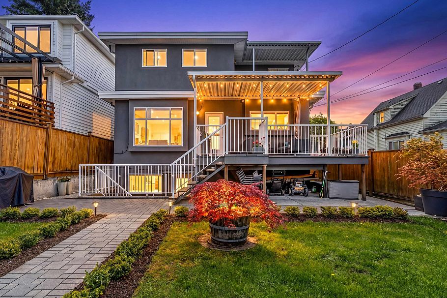 627 E 30th Avenue Vancouver, BC - 39