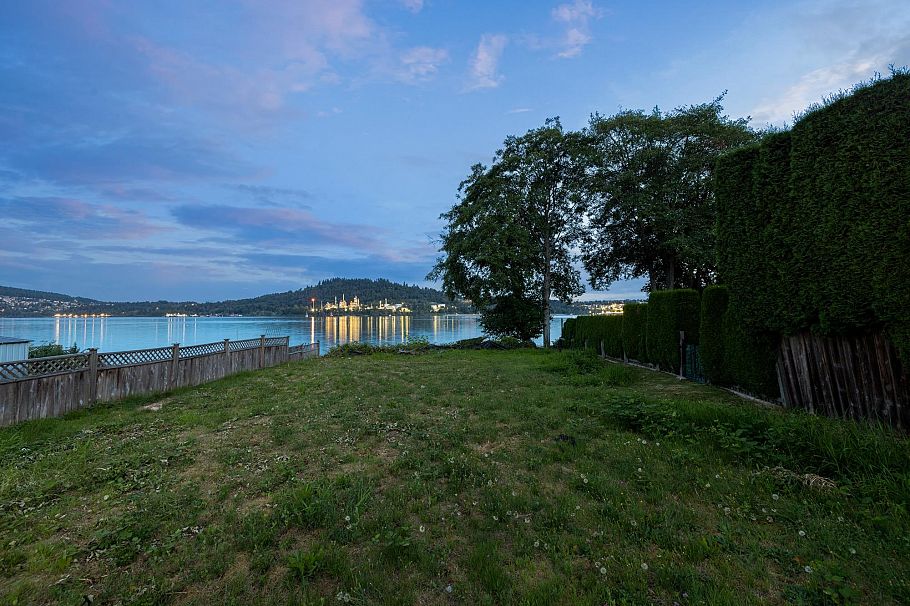 Lot 10 Dollarton Highway North Vancouver, BC - 14