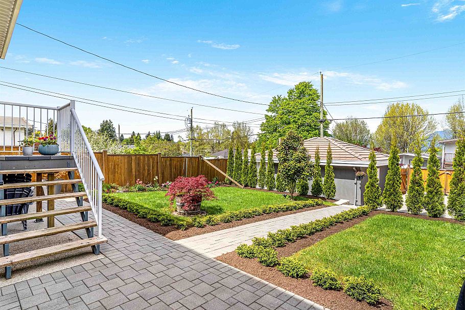 627 E 30th Avenue Vancouver, BC - 34