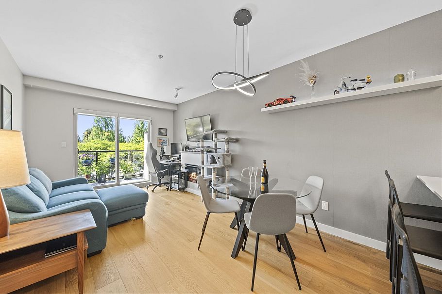 324 1330 Marine Drive North Vancouver, BC - 10