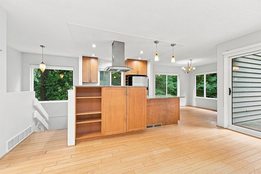 3381 William Avenue North Vancouver, BC - 10