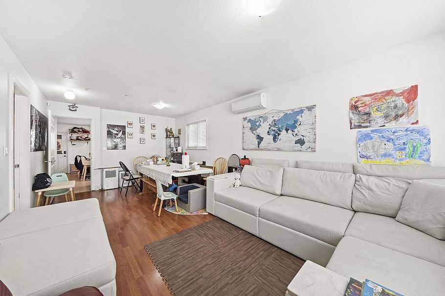 3541 Adanac Street Vancouver, BC - 10