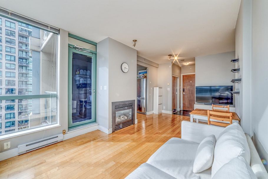 1003 1238 Burrard Street Vancouver, BC - 11