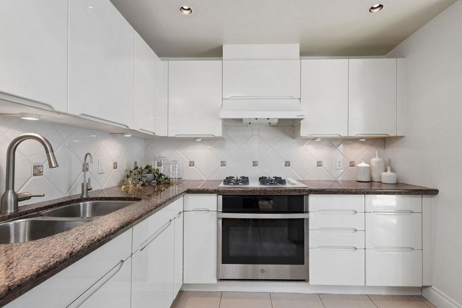 1602 535 Nicola Street Vancouver, BC - 12