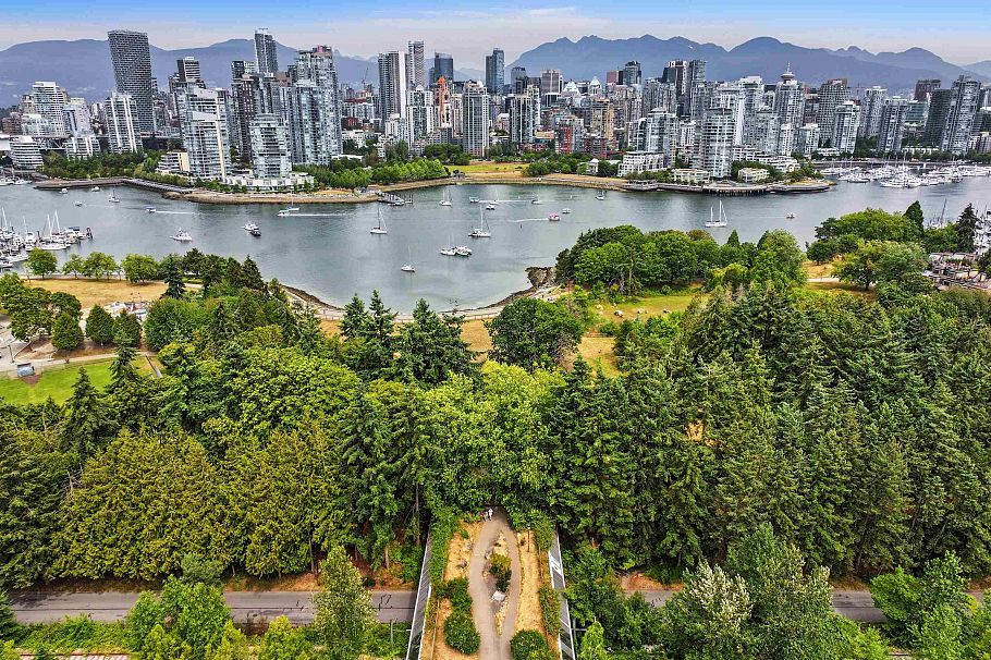 13 939 W 7th Avenue Vancouver, BC - 37