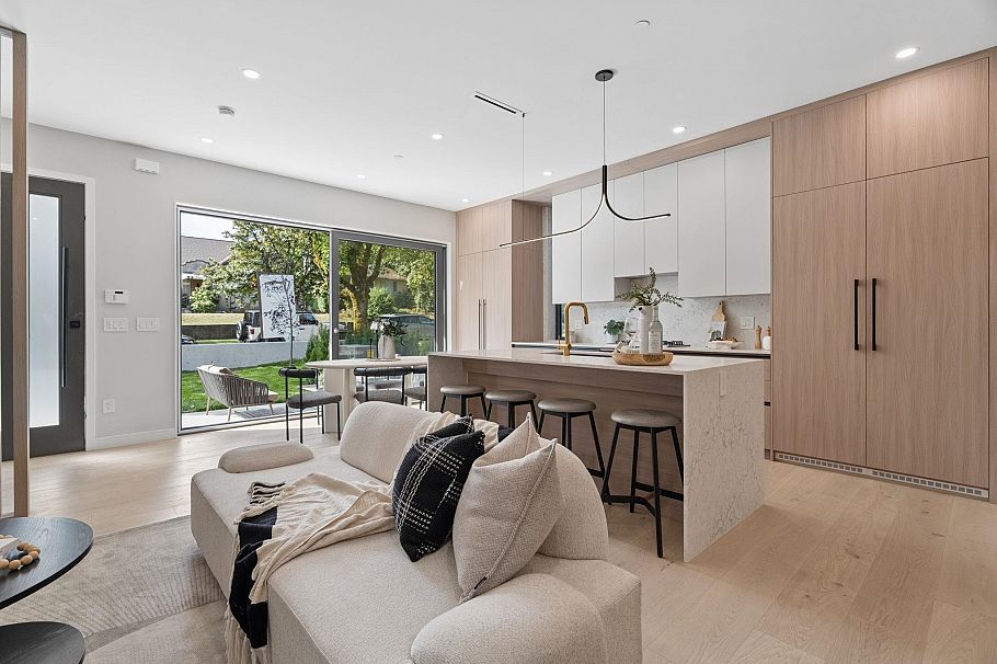 1 2941 W 29th Avenue Vancouver, BC - 11