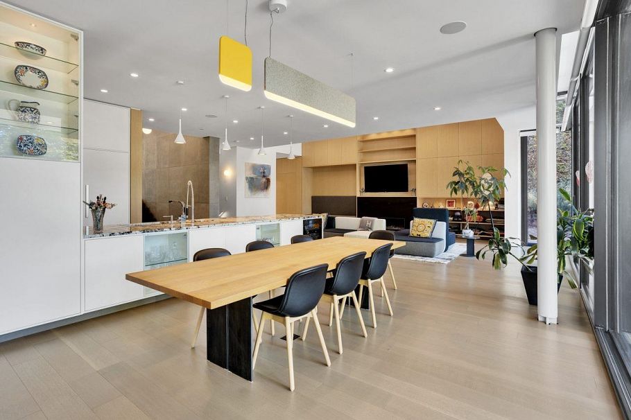 4725 W 4th Avenue Vancouver, BC - 3
