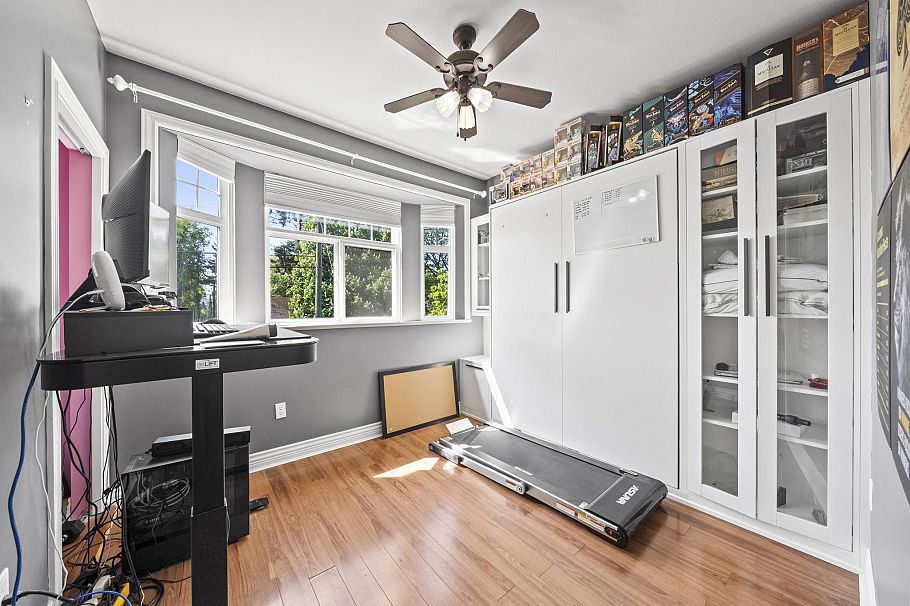 3541 Adanac Street Vancouver, BC - 24