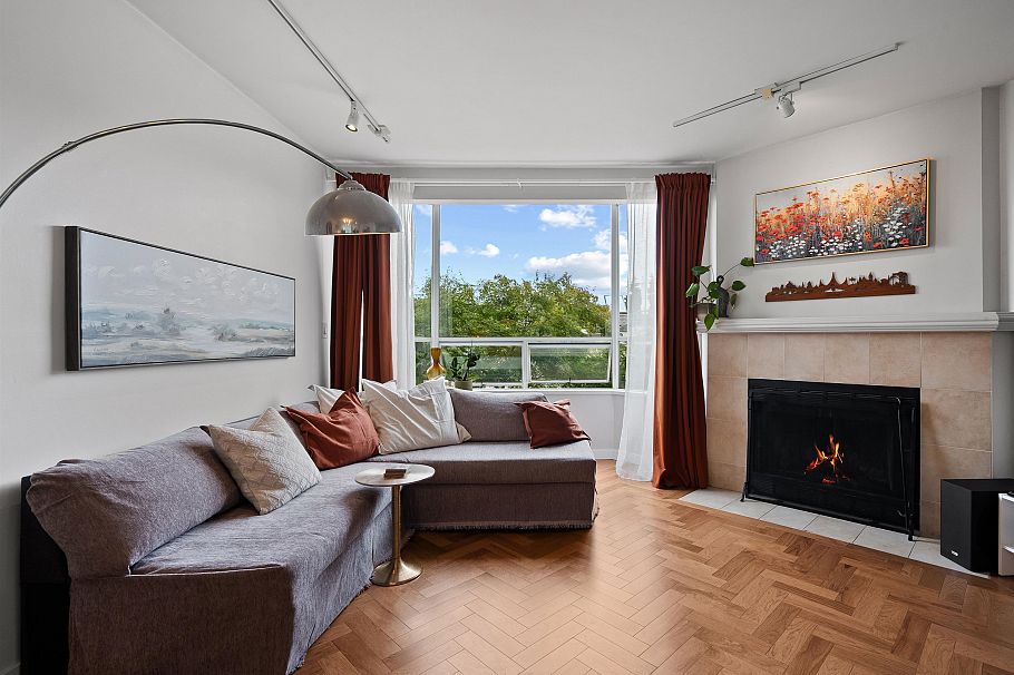 13 939 W 7th Avenue Vancouver, BC - 14