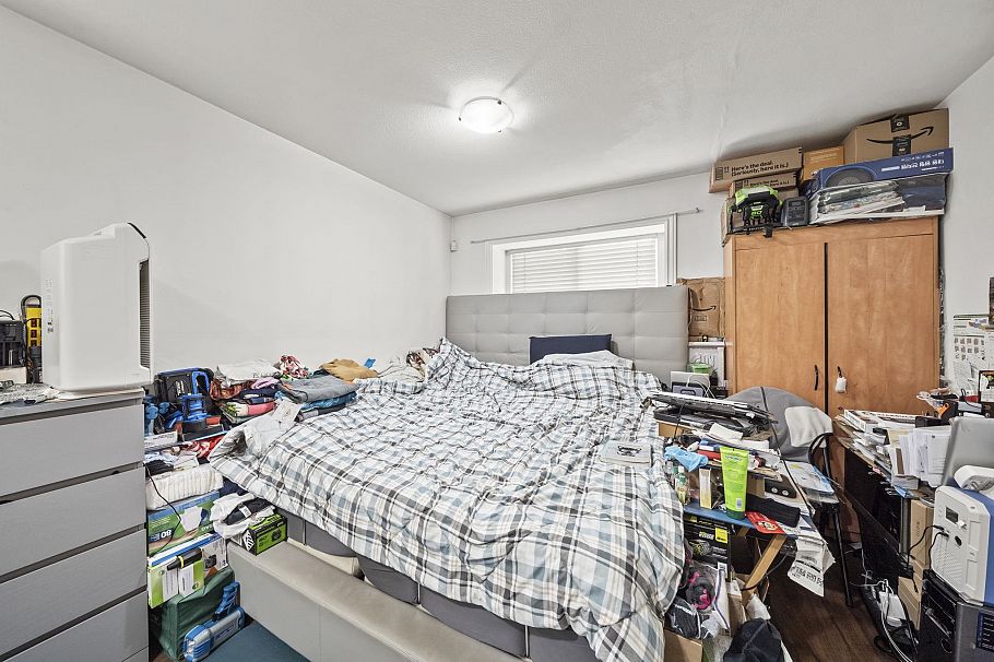 3541 Adanac Street Vancouver, BC - 7
