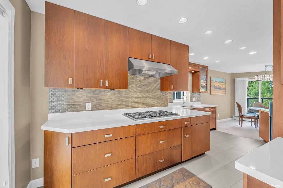3675 Blenheim Street Vancouver, BC - 14