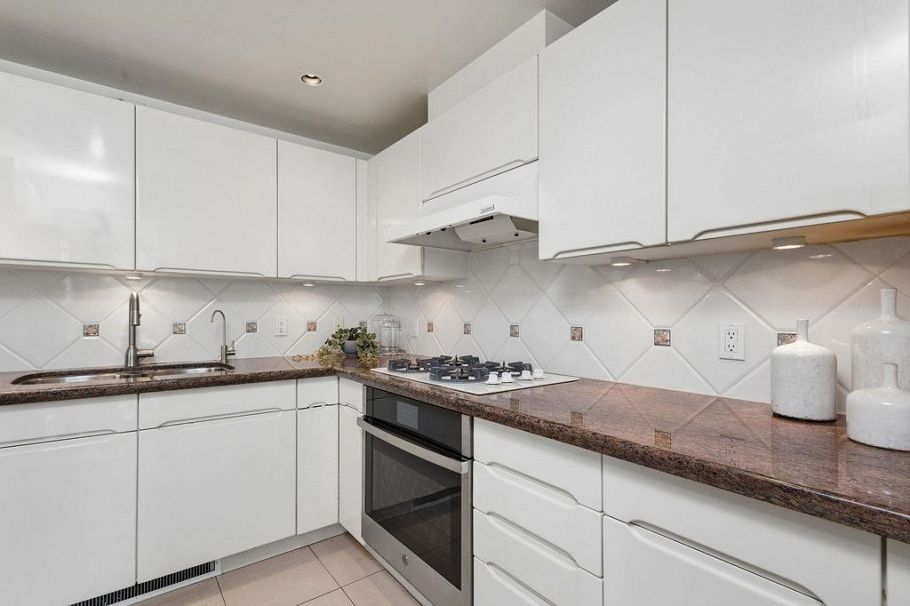 1602 535 Nicola Street Vancouver, BC - 11