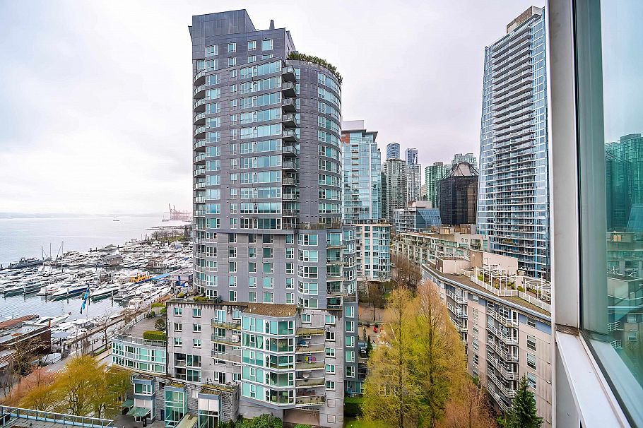 1401 560 Cardero Street Vancouver, BC - 25