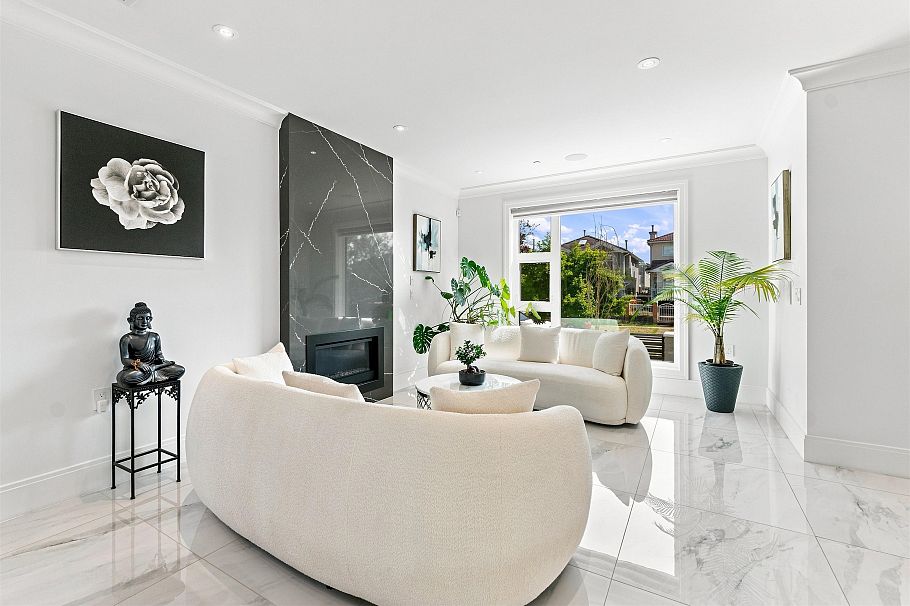 5577 Inverness Street Vancouver, BC - 3