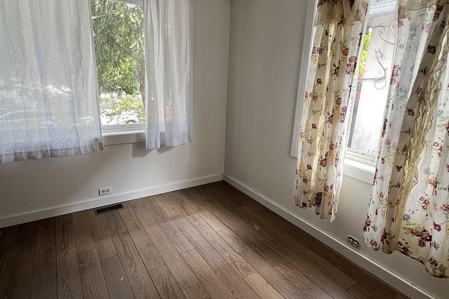 4711 Gothard Street Vancouver, BC - 6