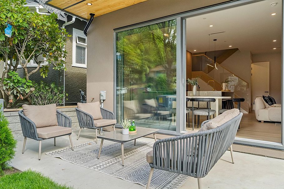 1 2941 W 29th Avenue Vancouver, BC - 38