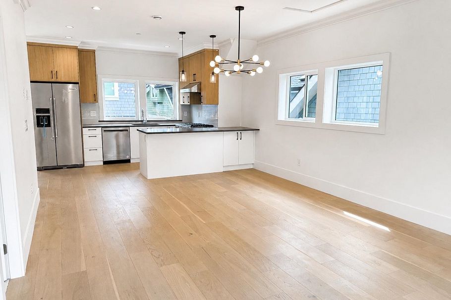 1421 E 27th Avenue Vancouver, BC - 13