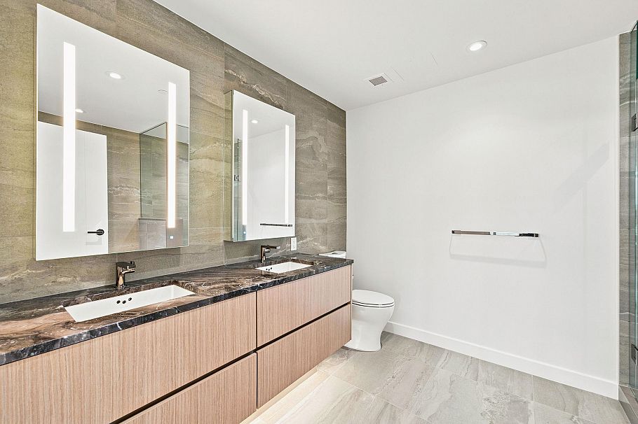 4F 785 HARBOUR WAY, North Vancouver BC V7P 0G3 North Vancouver, BC - 6