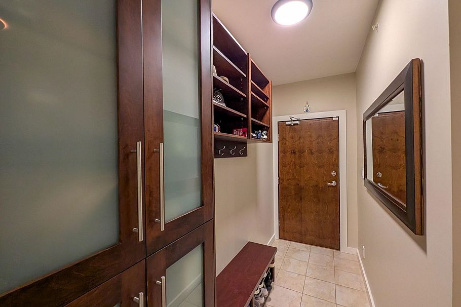 702 168 E Esplanade North Vancouver, BC - 19