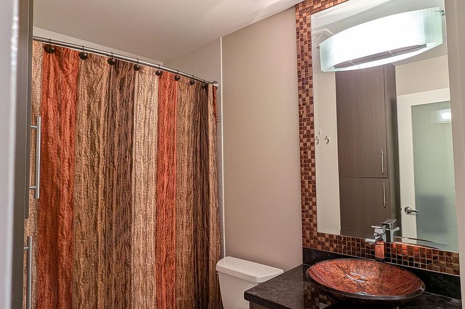 702 168 E Esplanade North Vancouver, BC - 27
