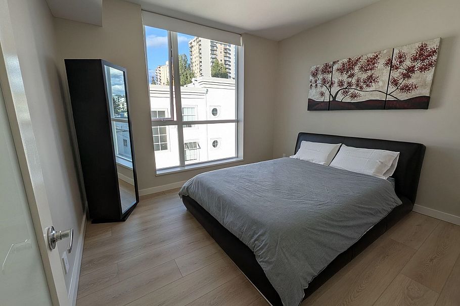 702 168 E Esplanade North Vancouver, BC - 17