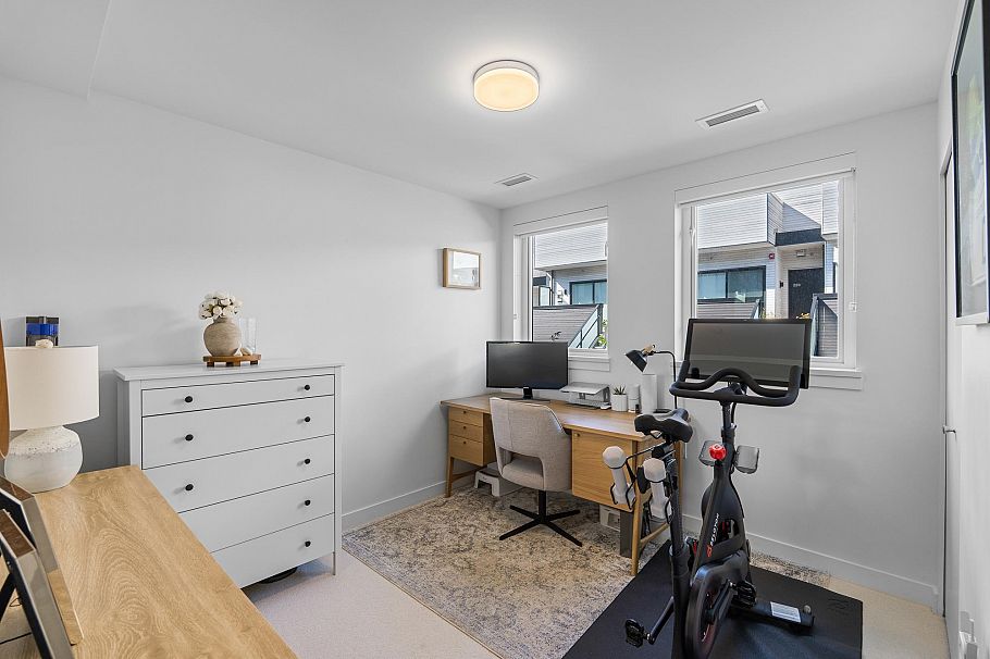 203 650 E 2nd Street North Vancouver, BC - 10