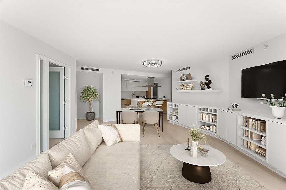 305 8 Smithe Mews Vancouver, BC - 4