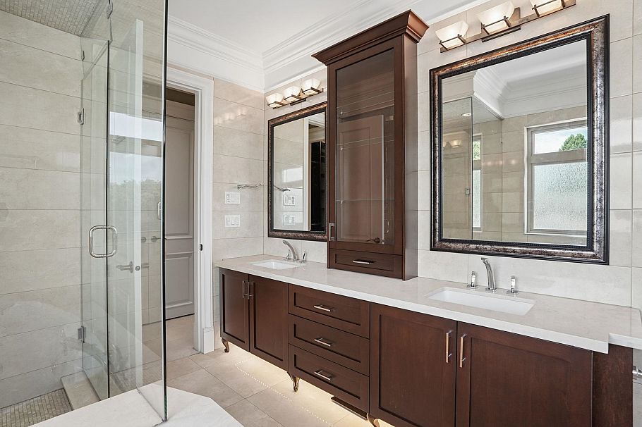 5807 Cree Street Vancouver, BC - 27