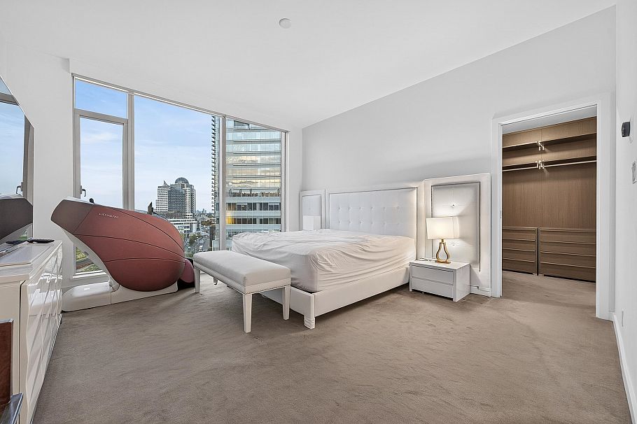 1102 277 Thurlow Street Vancouver, BC - 17