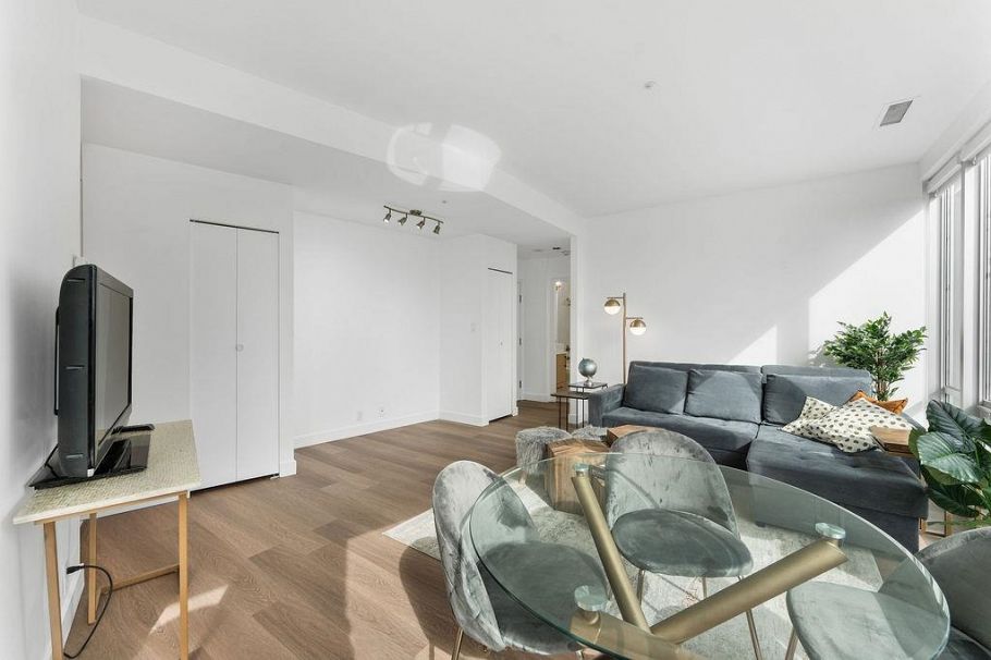 1204 989 Nelson Street Vancouver, BC - 8