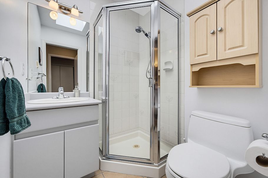 403 1200 W 10th Avenue Vancouver, BC - 26