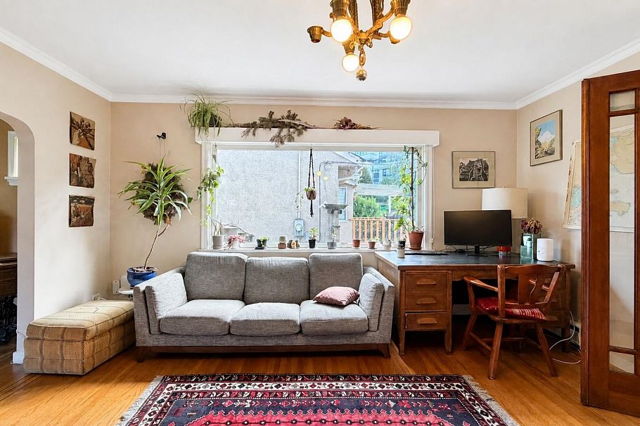 624 W 30th Avenue Vancouver, BC - 6
