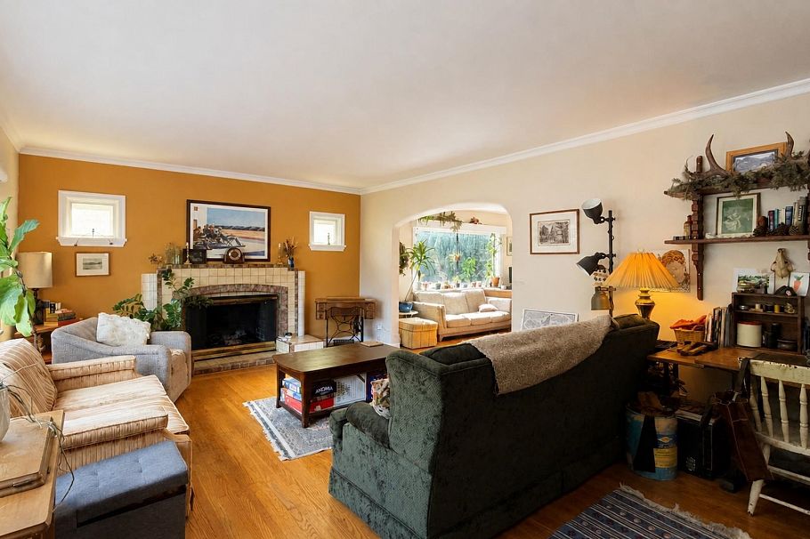 624 W 30th Avenue Vancouver, BC - 4