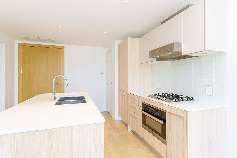 510 2221 E 30th Avenue Vancouver, BC - 9